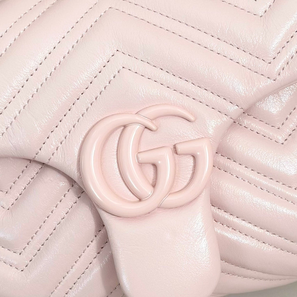 GUCCI GG Marmont Small Shoulder Bag-855371