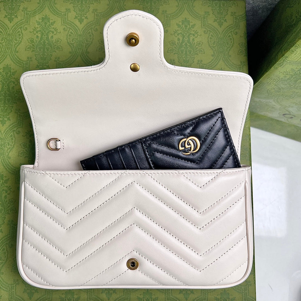 Gucci GG Marmont Mini Chain Wallet Bag-751526