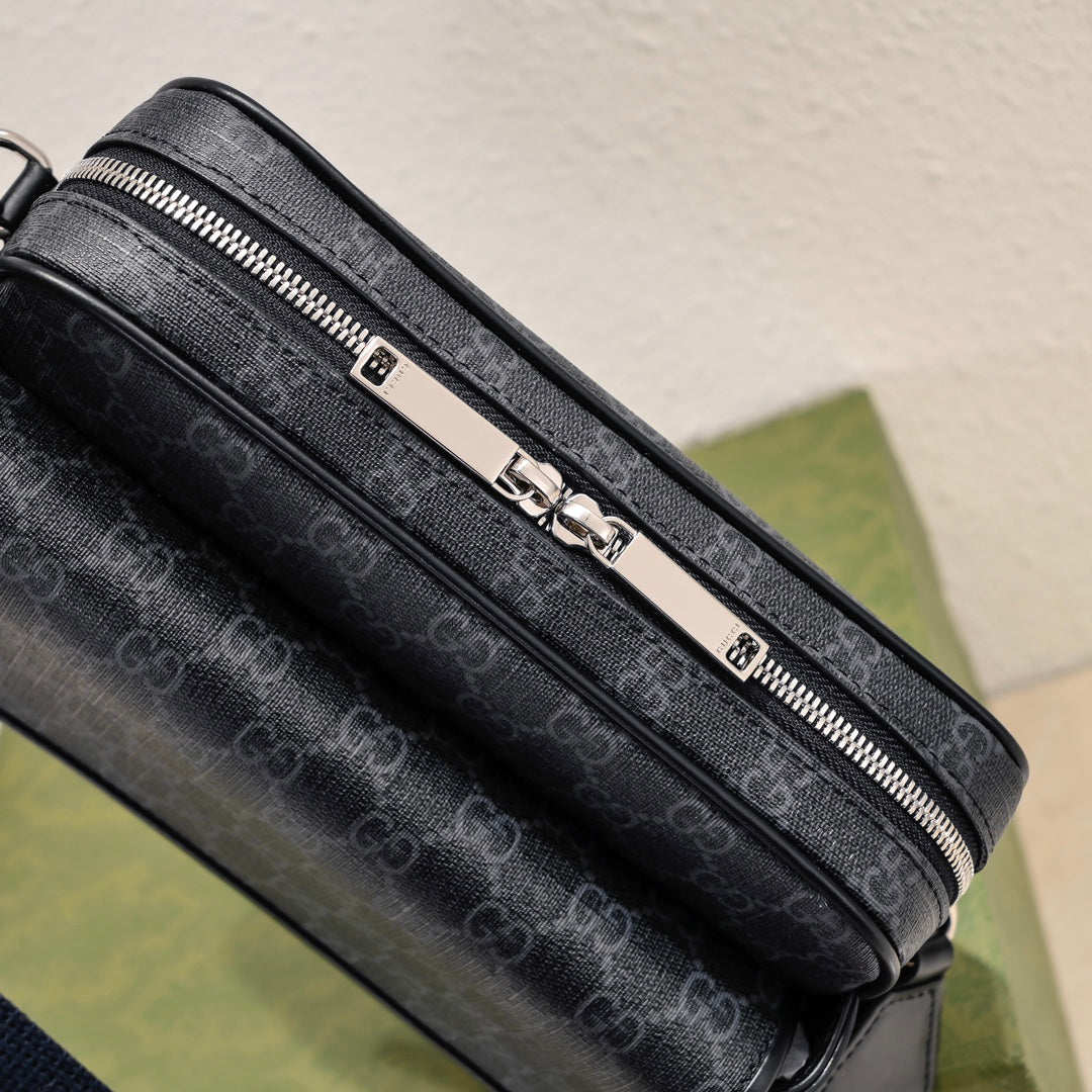 Gucci GG Supreme Black Men's Crossbody Bag-795479
