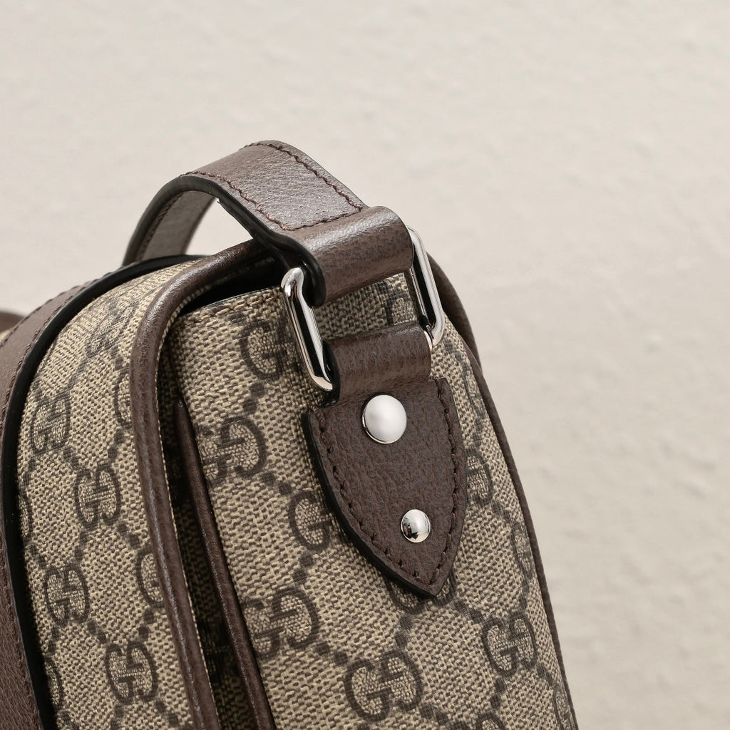 Gucci GG Retro Messenger Bag-658542