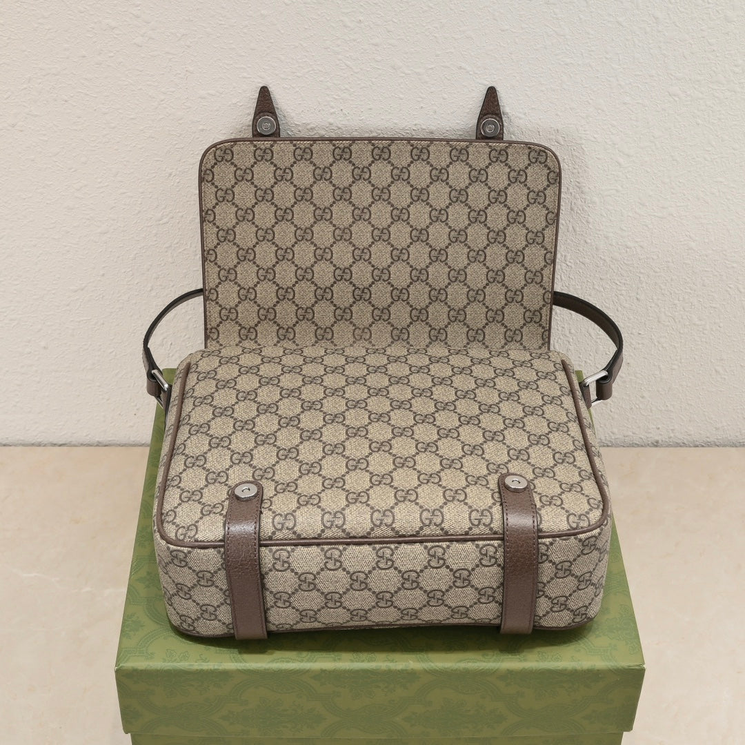 Gucci GG Retro Messenger Bag-658542